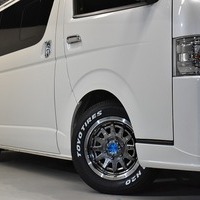 R2年式　ハイエースS-GL DPⅡ　2WD2800cc（ディーゼル車）5人乗車　4.7万ｋｍのサムネイル