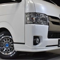 R2年式　ハイエースS-GL DPⅡ　2WD2800cc（ディーゼル車）5人乗車　4.7万ｋｍのサムネイル