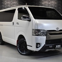 R1年式 ハイエースS-GL DPⅡ 4WD 2800cc（ディーゼル車）5人乗車 6.3万ｋｍのサムネイル