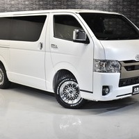 15 ハイエースS-GL DP 2WD 2800CC ディーゼル車 5人乗り 即納車オリジナルコンプリートのサムネイル