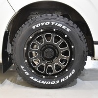 R3年式  ハイエース S-GL DP-Ⅱ 4WD 2800㏄（ディーゼル車）５人乗車 1.1万㎞のサムネイル