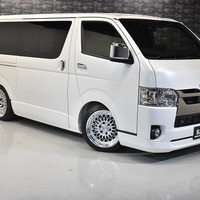 6 ハイエース S-GL DPⅡ 2WD 2000CC ガソリン車 5人乗り 即納車オリジナルコンプリートのサムネイル