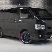 17 ハイエース S-GL DPⅡ 2WD 2800CC ディーゼル車 5人乗りオリジナルコンプリートのサムネイル