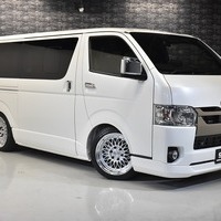 6 ハイエース S-GL DPⅡ 2WD 2000CC ガソリン車 5人乗り 即納車オリジナルコンプリートのサムネイル