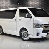 13 ハイエース S-GL DPⅡ 2WD 2800CC ディーゼル車 5人乗り 即納車オリジナルコンプリートのサムネイル