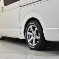 平成29年式 ハイエース S-GL DP 2WD 3000cc（ディーゼル車）5人乗車　10.0万ｋｍのサムネイル