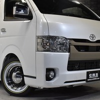 10 ハイエース S-GL DPⅡ 2WD 2000CC ガソリン車 5人乗り 即納車オリジナルコンプリートのサムネイル