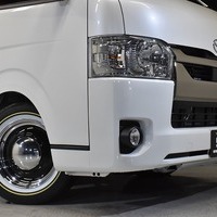 10 ハイエース S-GL DPⅡ 2WD 2000CC ガソリン車 5人乗り 即納車オリジナルコンプリートのサムネイル