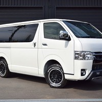 ワイルドパッケージ　S-GL　DPⅡ　４WD　2800cc　ディーゼルのサムネイル