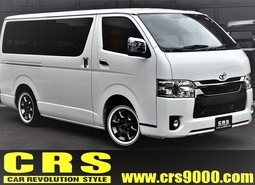 ハイエースDPⅡ 2WD 2000cc ガソリン 2/5人乗り ホワイトパールクリスタルシャイン ウッホCalStyle