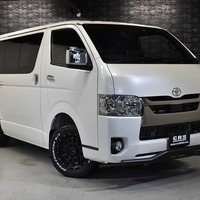 3 ハイエース S-GL DPⅡ 2WD 2000CC ガソリン車 5人乗り 即納車オリジナルコンプリートのサムネイル