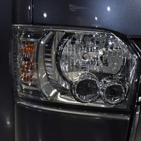 令和2年式 ハイエース S-GL ダークプライムⅡ 4WD 2800cc（ディーゼル車）5人乗車 3.8万ｋｍのサムネイル