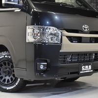 6 ワイルドパッケージ ハイエース S-GL DPⅡ 2WD 2800CC ディーゼル車 5人乗りのサムネイル