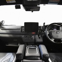 令和2年式 ハイエース S-GL ダークプライムⅡ 4WD 2800cc（ディーゼル車）5人乗車 3.8万ｋｍのサムネイル