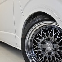 1 ハイエース S-GL DPⅡ 2WD 2000CC ガソリン車 5人乗り 即納車オリジナルコンプリートのサムネイル