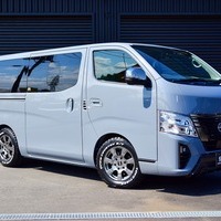 CRSパッケージ　グランドプレミアムGX　2WD　2000cc　ガソリンのサムネイル