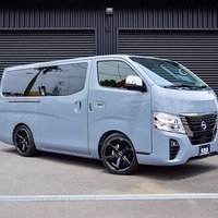 CRSパッケージ　グランドプレミアムGX　2WD　2000cc　ガソリンのサムネイル