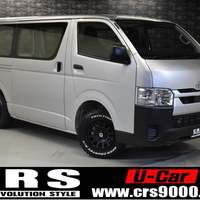 2564　令和4年式 ハイエース DX 2WD 2800cc（ディーゼル車）3人乗車 30ｋｍのサムネイル