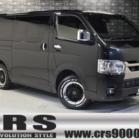 7 ワイルドパッケージ ハイエース S-GL DPⅡ 4WD 2800CC ディーゼル車 5人乗りのサムネイル