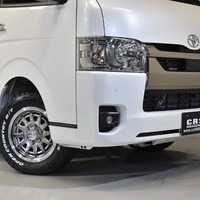 14 ワイルドパッケージ ハイエース S-GL DPⅡ 2WD 2800CC ディーゼル車 5人乗りのサムネイル