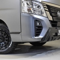 12 キャラバン GRANDプレミアムGX 4WD 2500CC ディーゼル車 2/5人乗りオリジナルコンプリートのサムネイル