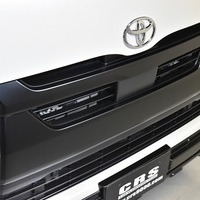 令和2年式 ハイエース S-GL DP-Ⅱ 4WD 2800cc（ディーゼル車）5人乗車 2.6万ｋｍのサムネイル