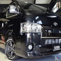 3 CRSパッケージ ハイエース S-GL DPⅡ 2WD 2,000CC ガソリン車 5人乗りのサムネイル