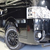 4 CRS4WDパッケージ ハイエース S-GL DPⅡ 4WD 2,800CCディーゼル車 5人乗りのサムネイル