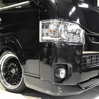 13 スタイルパッケージ ハイエース S-GL DPⅡ 2WD 2,000CC ガソリン車 5人乗りのサムネイル