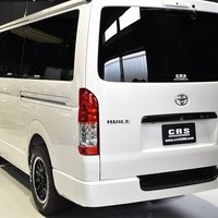 12　ファミリーパッケージ ハイエース S-GL DPⅡ 2WD 2,800CC ディーゼル車 5人乗りのサムネイル