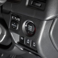 5 ワイルドPKG ハイエース S-GL DPⅡ 4WD 2,800CC ディーゼル車 5人乗りのサムネイル