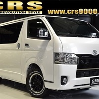 8 ファミリーパッケージ ハイエース S-GL DPⅡ 2WD 2,800CC ディーゼル車 5人乗りのサムネイル
