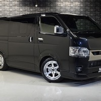 6 スタイルパッケージ ハイエース S-GL DPⅡ 2WD 2,000CC ガソリン車 5人乗りのサムネイル