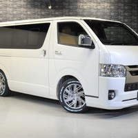 11 オリジナルコンプリート ハイエース S-GL DPⅡ 2WD 2,000CC ガソリン車 5人乗りのサムネイル