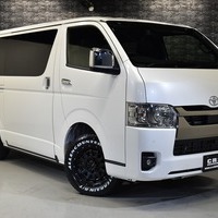 5 ワイルドPKG ハイエース S-GL DPⅡ 4WD 2,800CC ディーゼル車 5人乗りのサムネイル