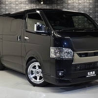 6 スタイルパッケージ ハイエース S-GL DPⅡ 2WD 2,000CC ガソリン車 5人乗りのサムネイル