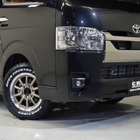 7 ワイルドPKG ハイエース S-GL DPⅡ 4WD 2,800CC ディーゼル車 5人乗り 即納車のサムネイル