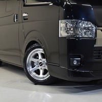 6 スタイルパッケージ ハイエース S-GL DPⅡ 2WD 2,000CC ガソリン車 5人乗りのサムネイル