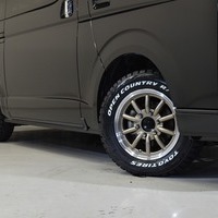 7 ワイルドPKG ハイエース S-GL DPⅡ 4WD 2,800CC ディーゼル車 5人乗り 即納車のサムネイル