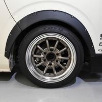 令和2年式 ハイエース DX  2WD 2000cc（ガソリン車）3/6人乗車 2.0万ｋｍのサムネイル