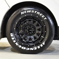 令和１年式 ハイエース DX 2WD 2,800cc (ディーゼル車) 3/6人乗車 5.99万ｋｍのサムネイル