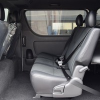 ハイエースDPⅡ 4WD 2800cc ディーゼル 2/5人乗り ホワイトパールクリスタルシャイン JUNYAレボリューションのサムネイル
