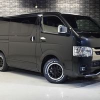 7 ワイルドPKG ハイエース S-GL DPⅡ 4WD 2,800CC ディーゼル車 5人乗りのサムネイル