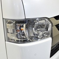 2 ファミリーPKG ハイエース S-GL DPⅡ 2WD 2,000CC ガソリン車 5人乗りのサムネイル