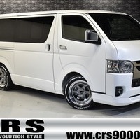 9 スタイル-PKG ハイエース S-GL DPⅡ 2WD 2,800CC ディーゼル車 5人乗りのサムネイル