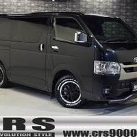 12 ワイルド-PKG ハイエース S-GLダークプライムⅡ 4WD 2,800CC ディーゼル車 5人乗りのサムネイル