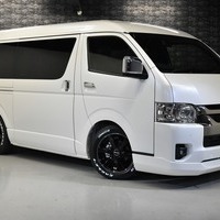 3 CRS-PKG ハイエースワイド S-GL DPⅡ 2WD 2,700CC ガソリン車 5人乗りのサムネイル