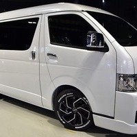 2⃣ CRS-PKG ハイエース S-GL DPⅡワイド  2WD 2,700CC ガソリン車 5人乗り 即納車のサムネイル