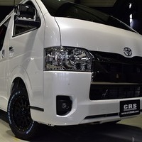 1⃣ ワイルド-PKG ハイエース S-GL 2WD 2,800CC ディーゼル車 2/5人乗り 即納車のサムネイル