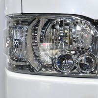 8 CRSコンプリート ハイエース S-GL DPⅡ 4WD 2,800CC ディーゼル車 5人乗りのサムネイル